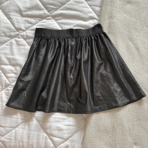 EUC ASOS Black Flare Mini Skirt - Picture 4 of 5